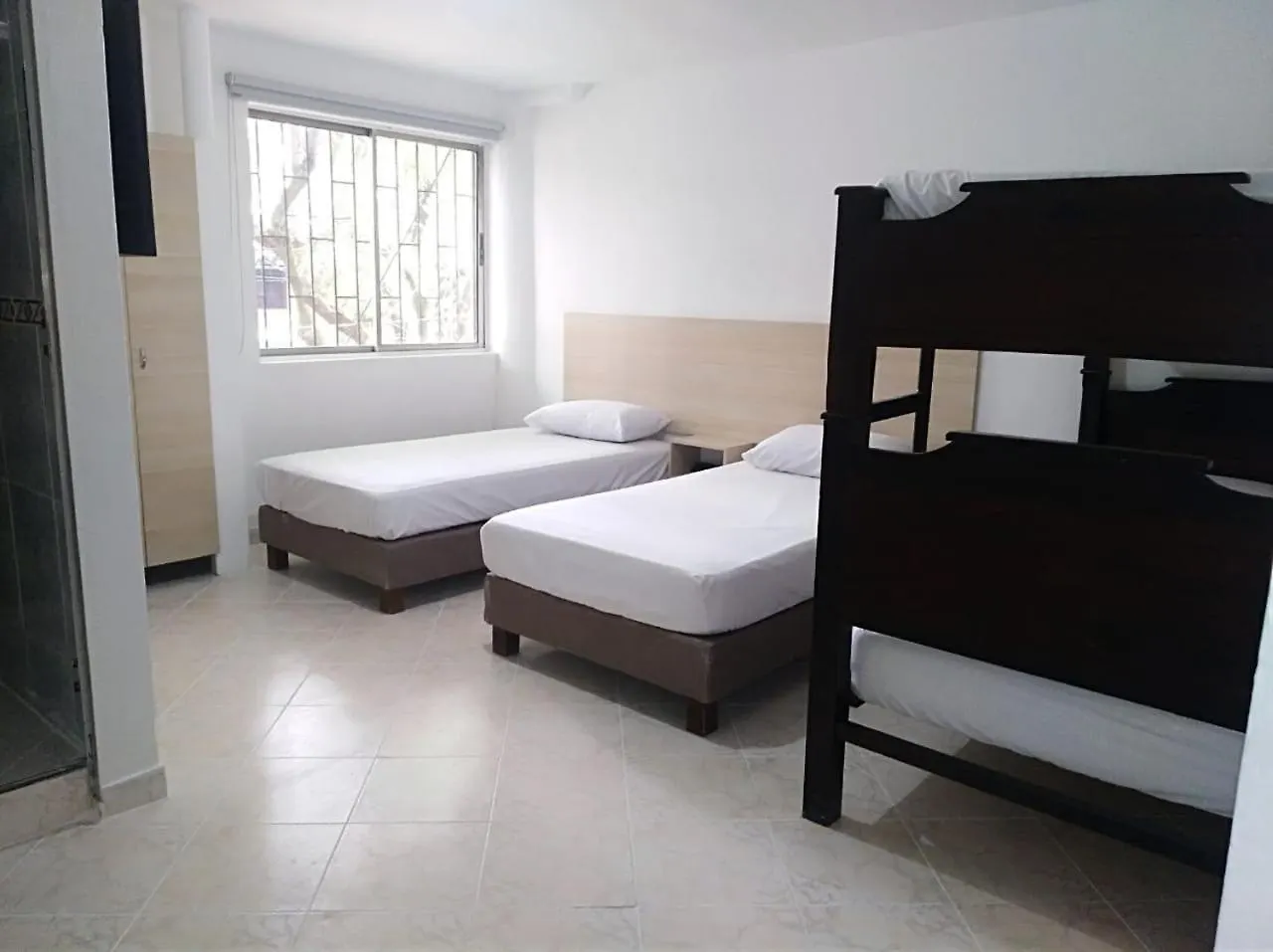 Hotel Estadio Plaza La 50 메딜린 2*,  콜롬비아